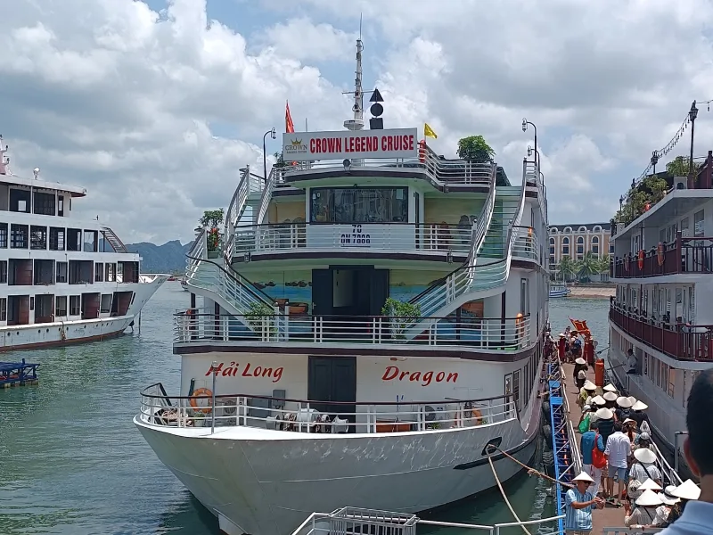 Vietnam (Hanoi - Halong Bay - 4Days 3Nights) Itinerary